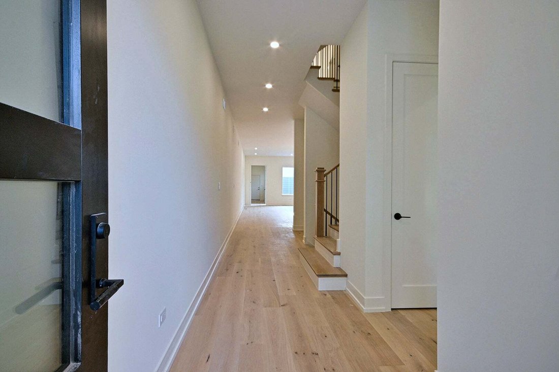 Townhouse in Elmhurst, Illinois, United States 3 - 16788833