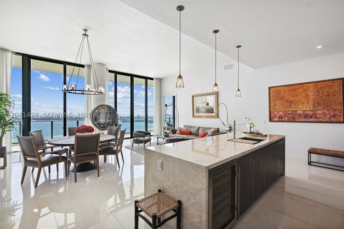 Condo in Miami, Florida, United States 3 - 18663524