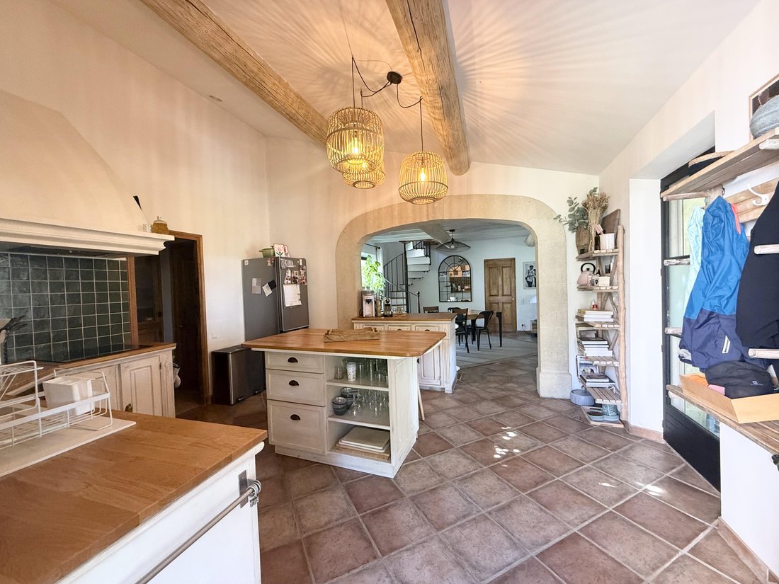 House in Robion, Provence-Alpes-Côte d'Azur, France 2 - 18664428