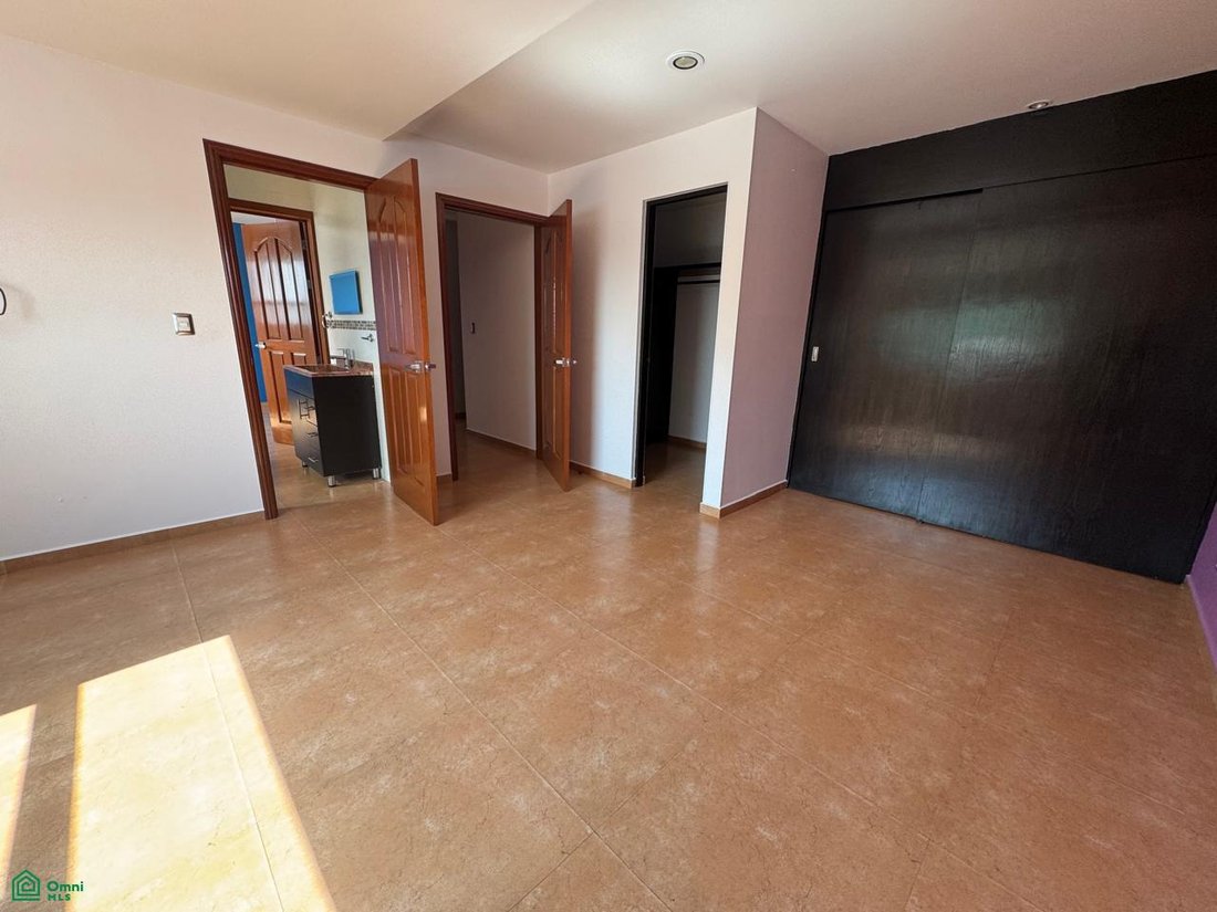Condo in Naucalpan de Juárez, State of Mexico, Mexico 4 - 18663229