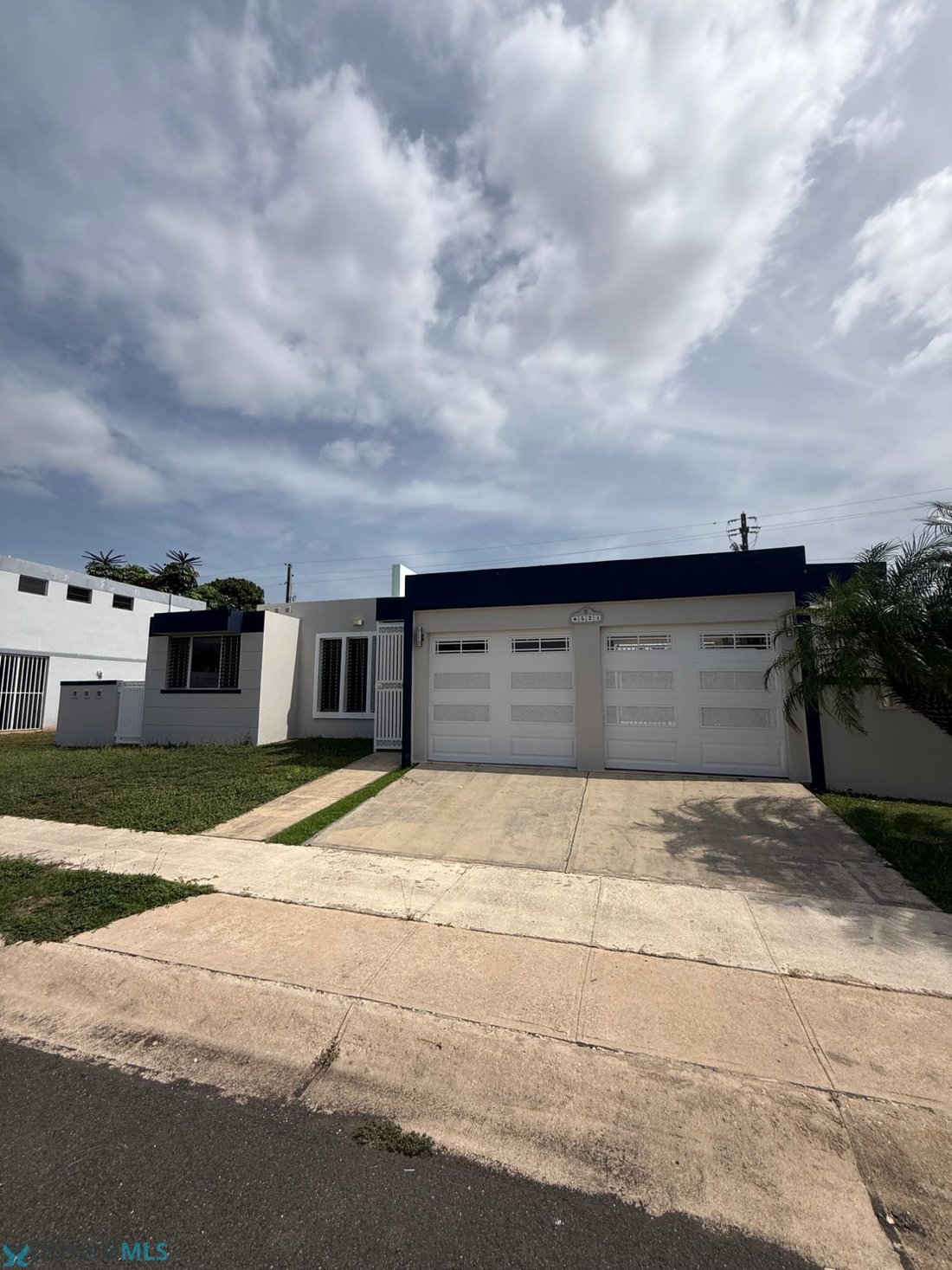 House in Dorado, Dorado, Puerto Rico 1 - 18659670