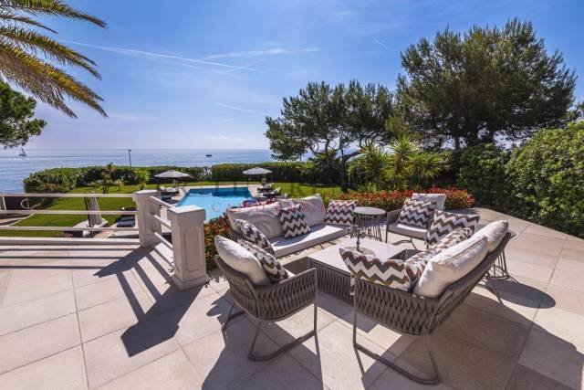 Villa in Antibes, Provence-Alpes-Côte d'Azur, France 3 - 18638600