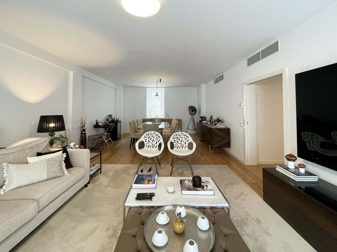 Apartment in Misericordia, Lisbon, Portugal 1 - 18664488