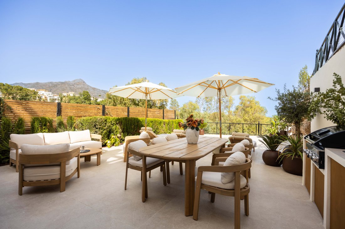 Apartment in Marbella, Andalusia, Spain 4 - 18670862