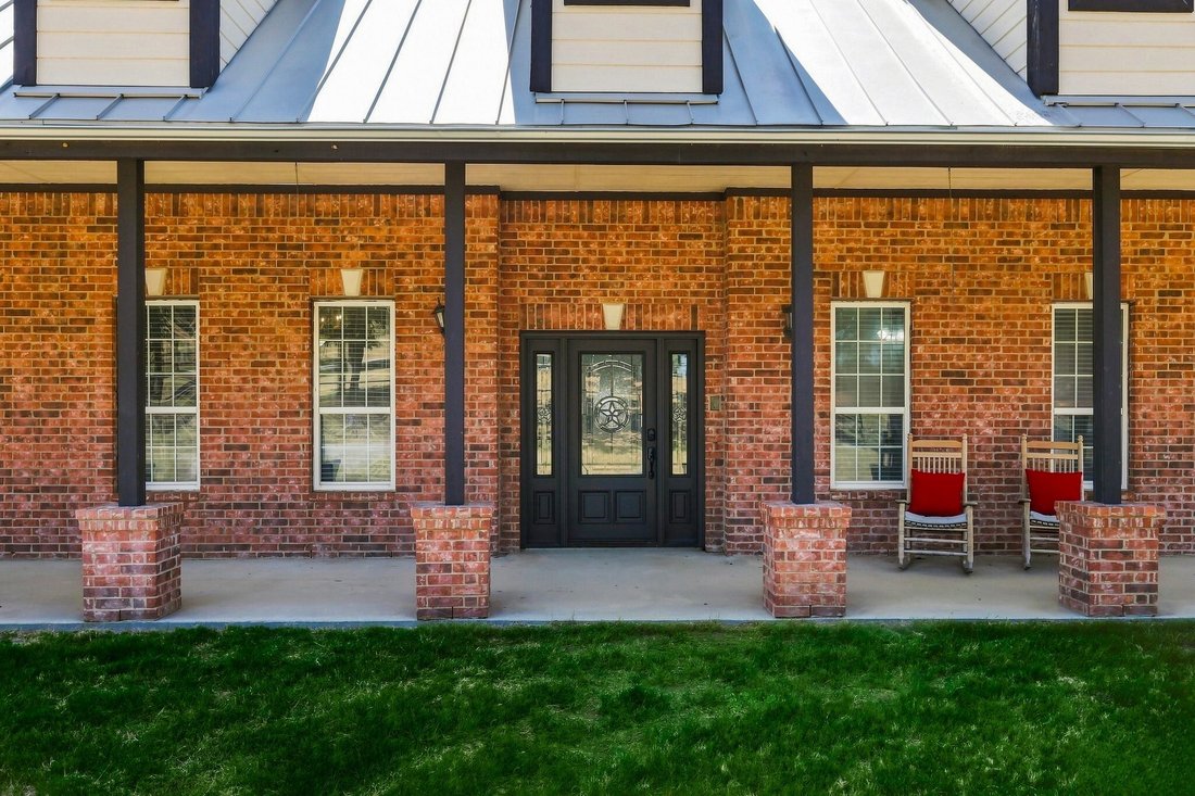 House in Lewisville, Texas, United States 2 - 18669042