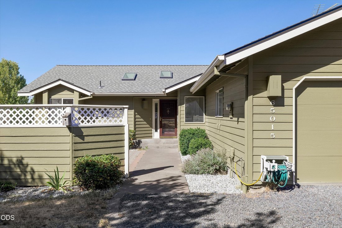 House in Bend, Oregon, United States 2 - 18666536
