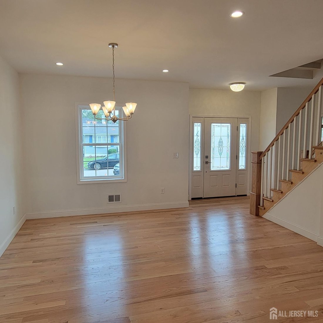 House in Woodbridge Township, New Jersey, United States 5 - 18659791