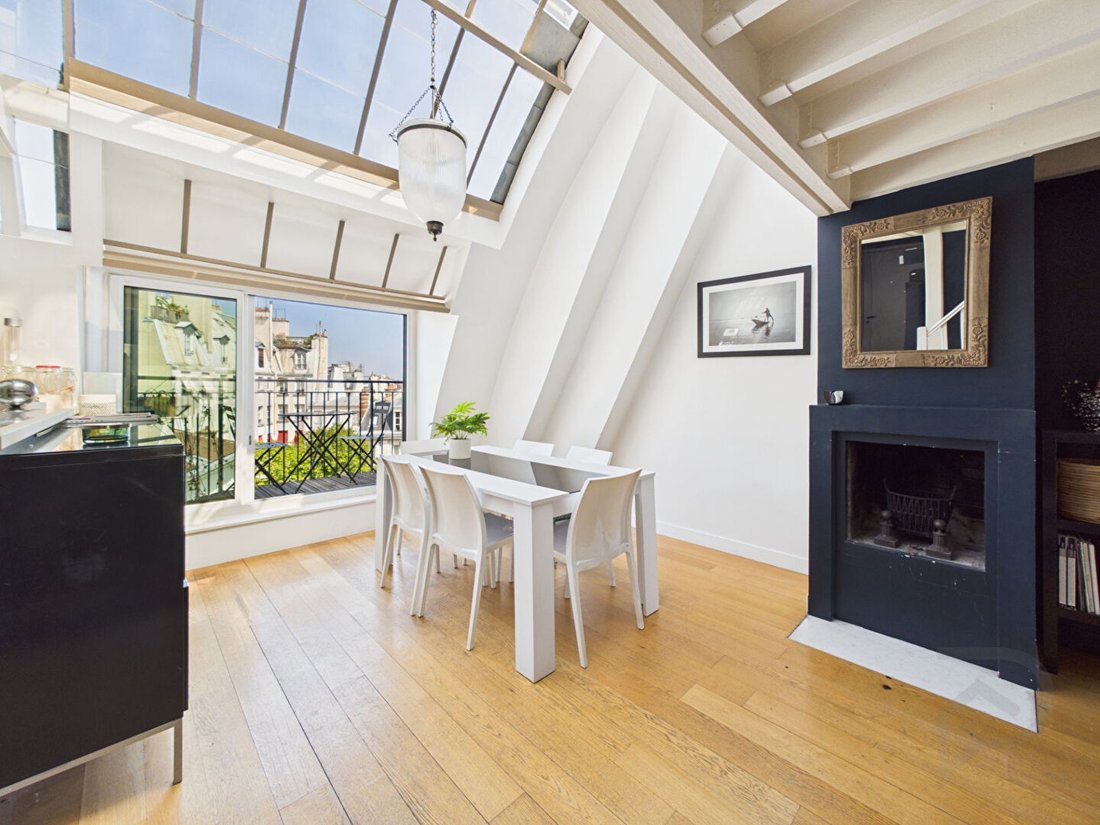 Apartment in Lorette-Martyrs, Paris 9e Arrondissement, Paris 2 - 18661094