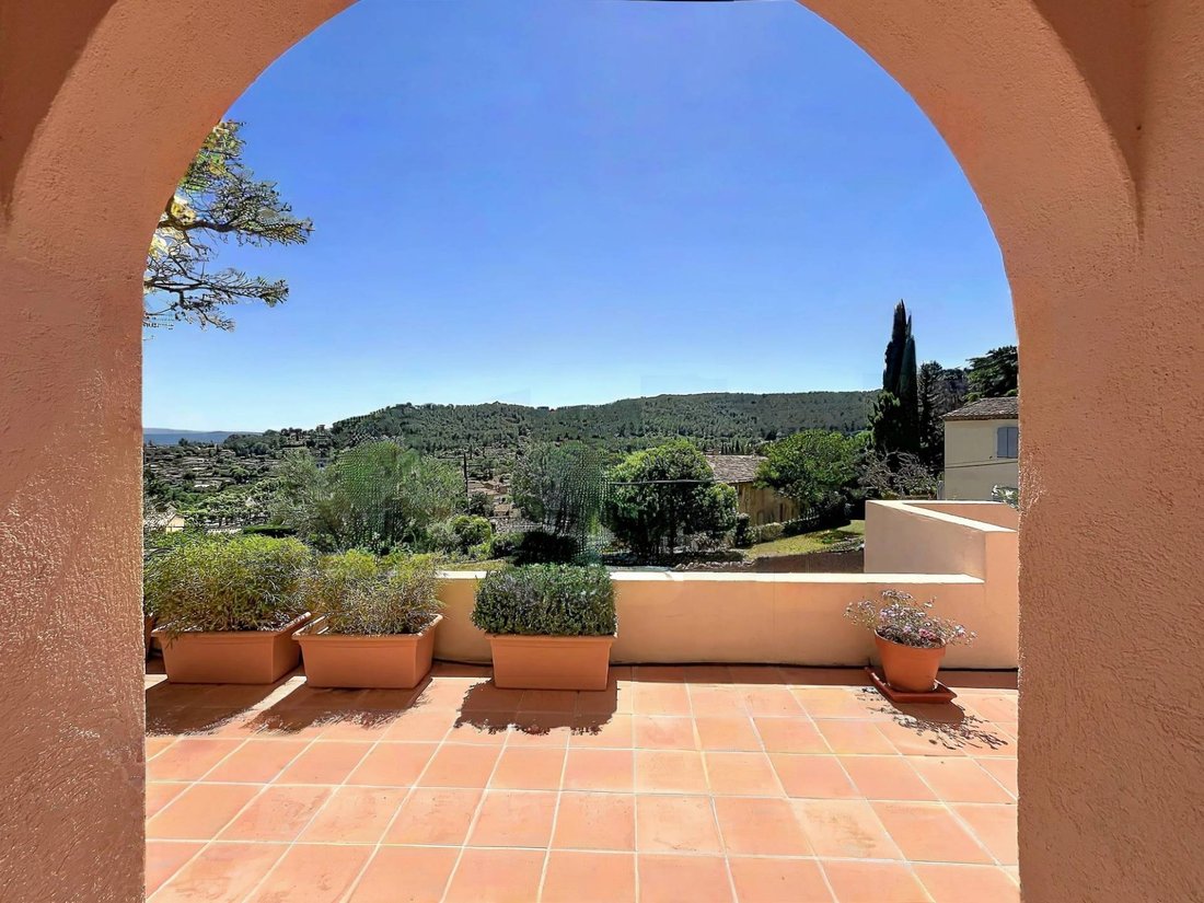 Casa en Cotignac, Provenza-Alpes-Costa Azul, Francia 4 - 18168827