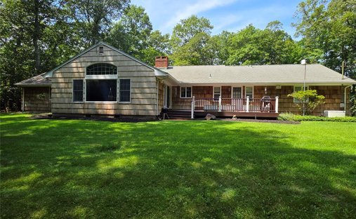 House in Port Jefferson, New York, United States 1