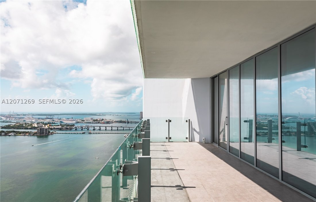 Condo in Miami, Florida, United States 1 - 18666931