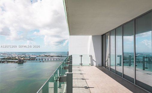 Condo in Miami, Florida, United States 1