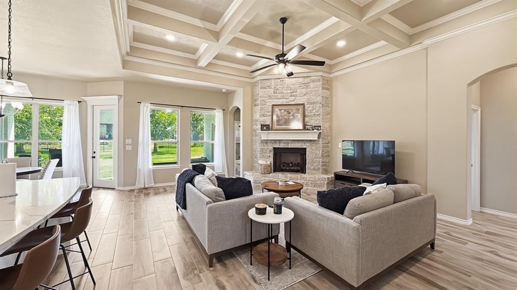 House in Granbury, Texas, United States 5 - 18670763