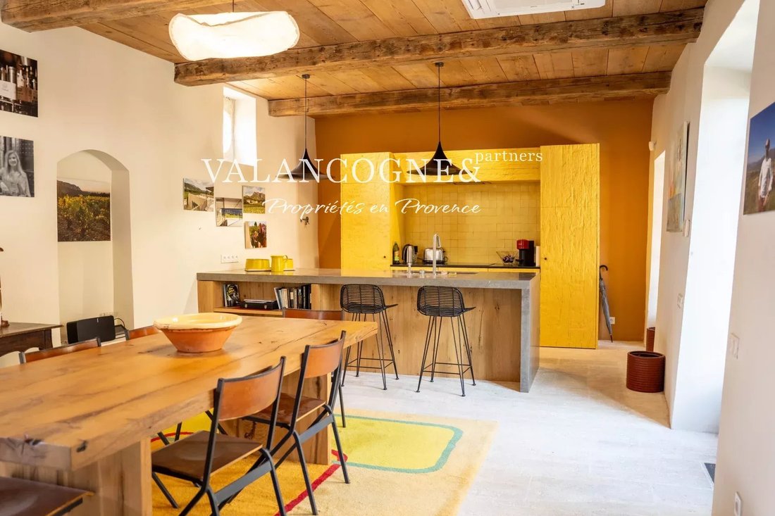 House in Eygalières, Provence-Alpes-Côte d'Azur, France 4 - 18517224