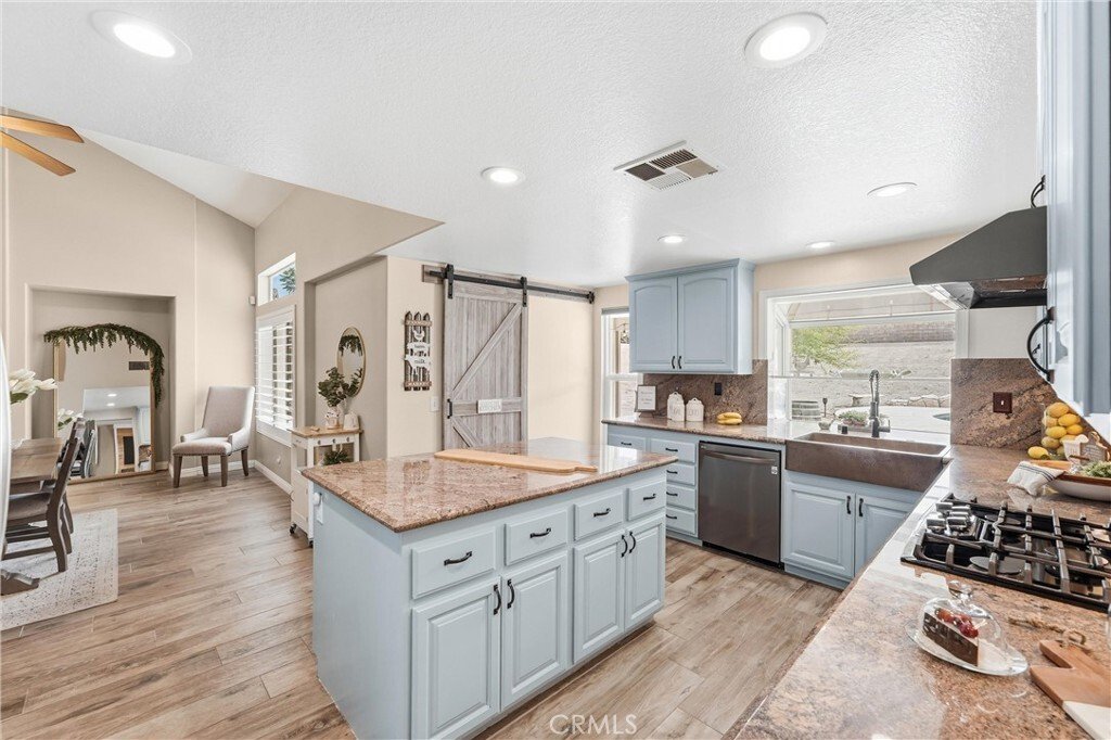 House in Norco, California, United States 4 - 18665511