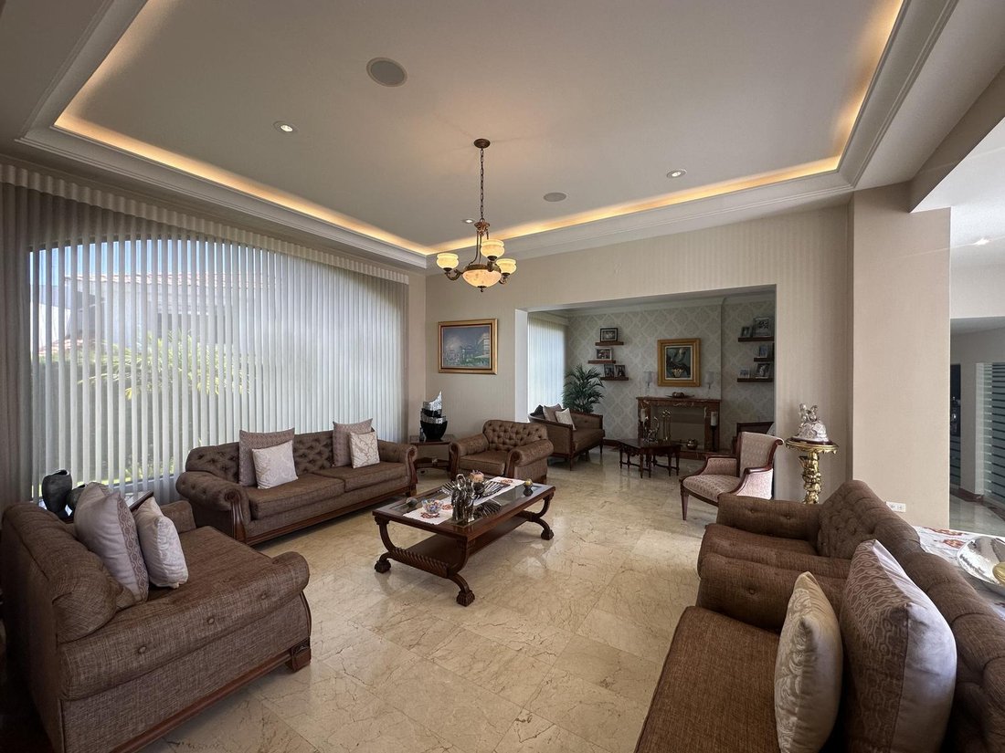 House in Quito, Pichincha, Ecuador 3 - 18661484