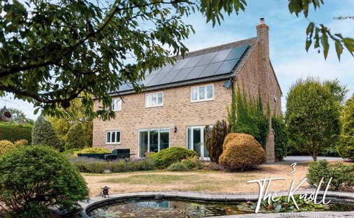 House in Milton End, Kempsford, England 1