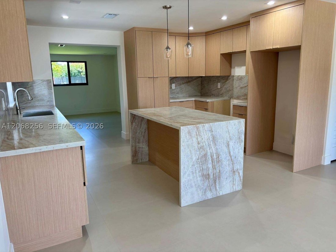 House in Miami, Florida, United States 4 - 18670690