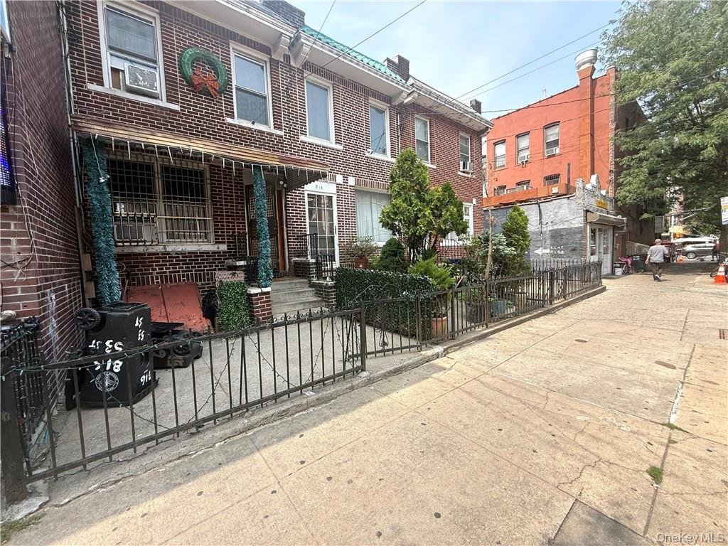House in New York, New York, United States 3 - 18662039