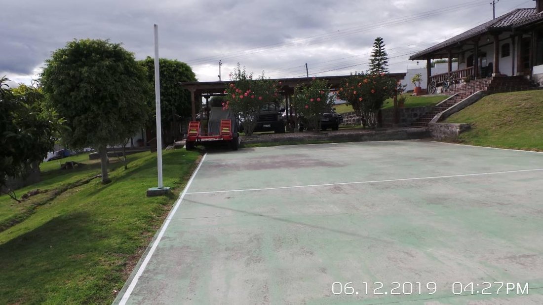 Land in Quito, Pichincha, Ecuador 5 - 18661413