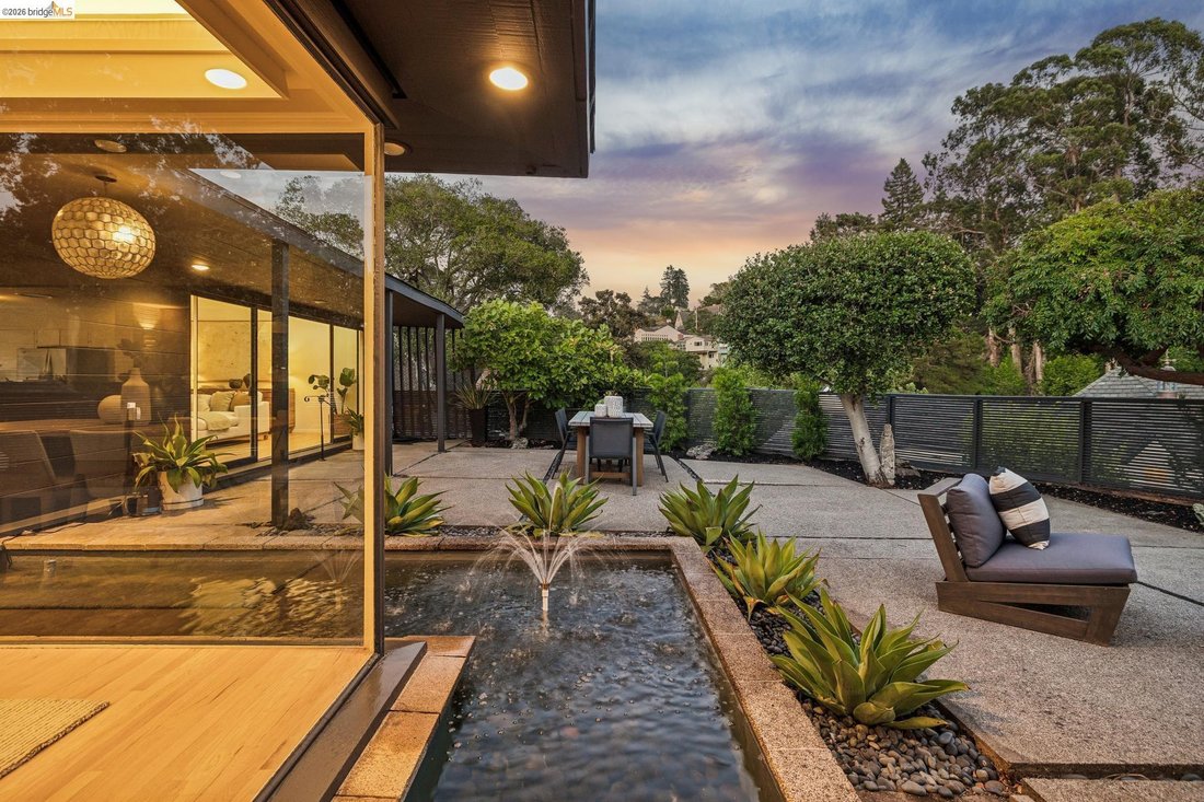 House in Oakland, California, United States 4 - 18662238
