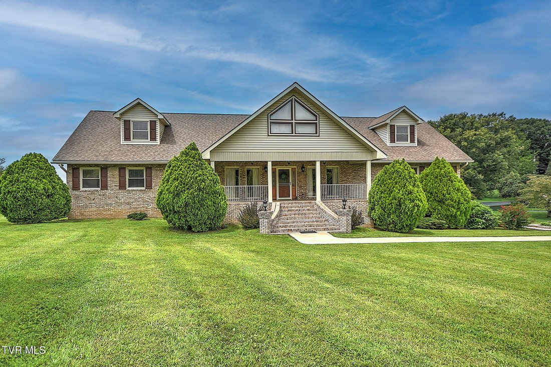 House in Bristol, Tennessee, United States 3 - 18658973