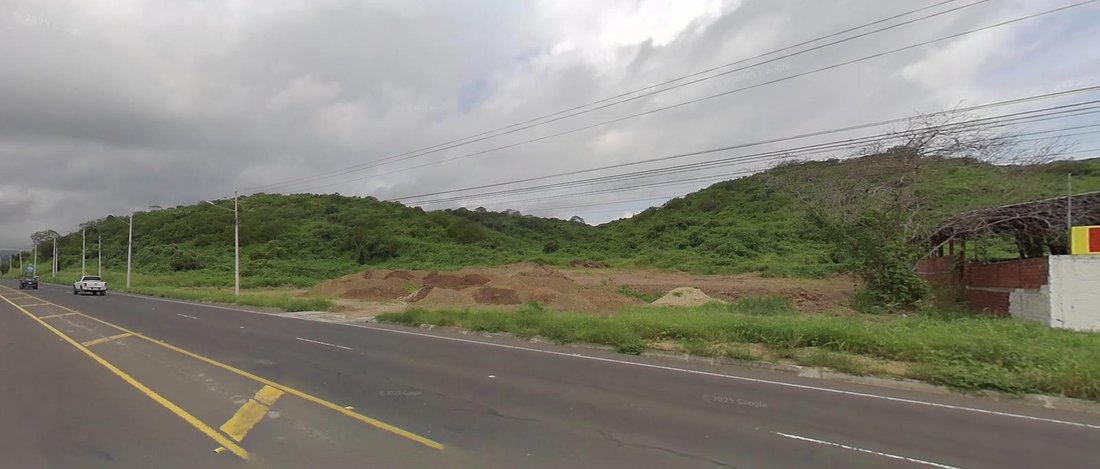 Land in Montecristi, Manabí, Ecuador 2 - 18660694