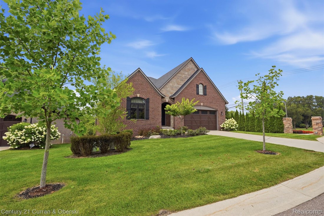 Condo in Plymouth, Michigan, United States 1 - 18666625