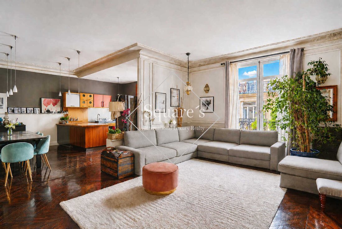 Apartment in La Fourche-Guy Môquet, Paris 17e Arrondissement, Paris 2 - 18672469