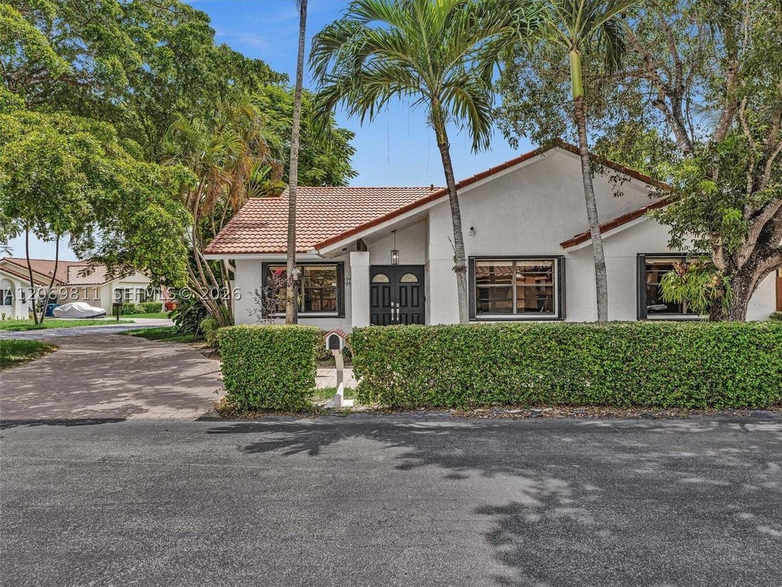 House in Miami, Florida, United States 1 - 18663442