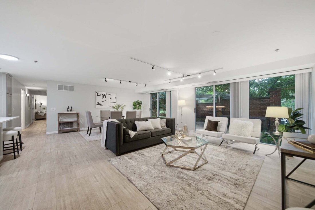 Condo in Winnetka, Illinois, United States 2 - 18670796