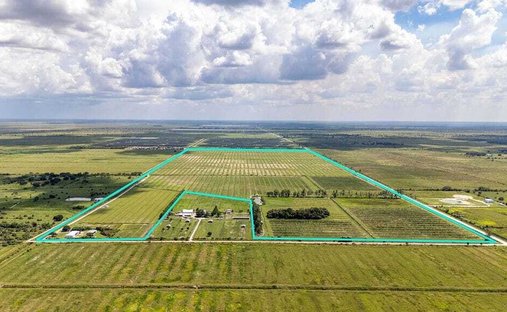 Land in Vero Beach, Florida, United States 1