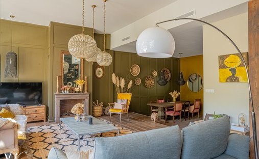 Villa in Mairie Bourg, Begles, France 1