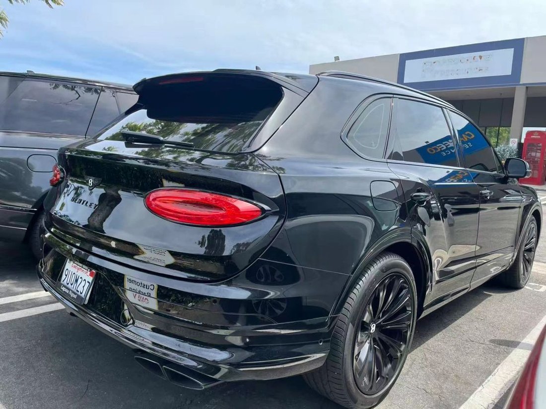 Suv in Costa Mesa, CA, United States 2 - 18664773