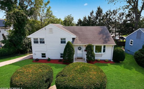 House in Metuchen, New Jersey, United States 1