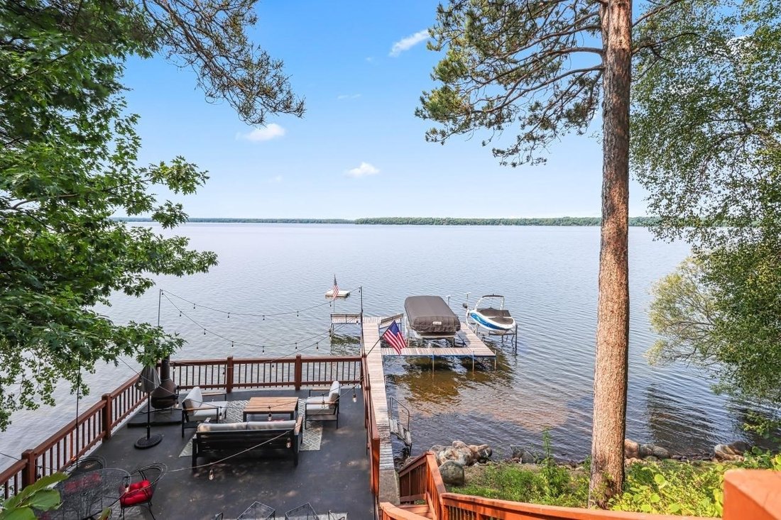 Lac du Flambeau, Wisconsin, United States 3 - 18670336