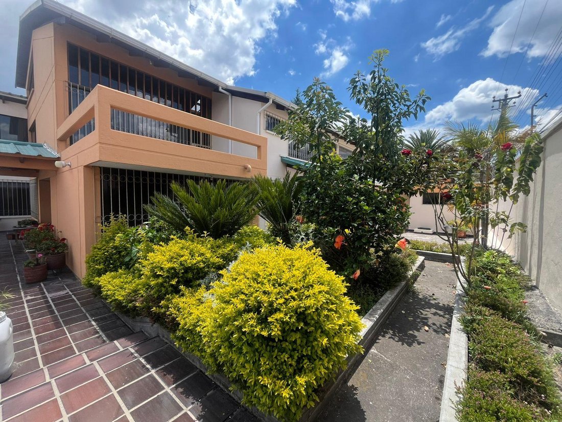 House in Quito, Pichincha, Ecuador 5 - 18660598