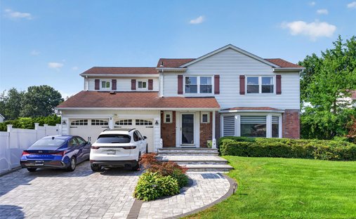 House in New Hyde Park, New York, United States 1