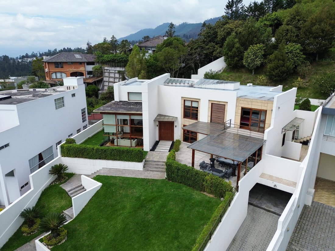 House in Quito, Pichincha, Ecuador 1 - 18660267