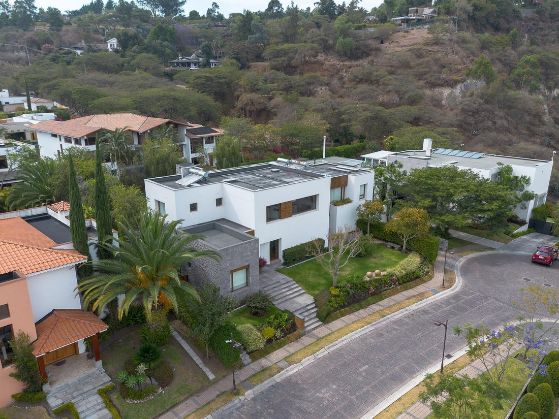 House in Quito, Pichincha, Ecuador 5 - 18660428