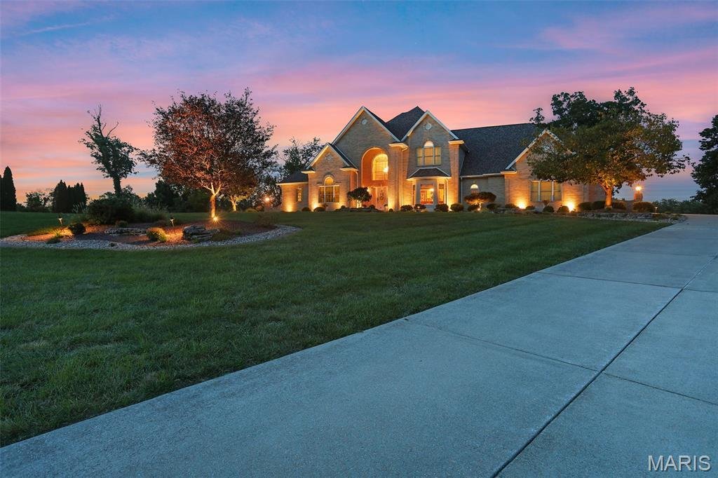House in Edwardsville, Illinois, United States 3 - 18659136