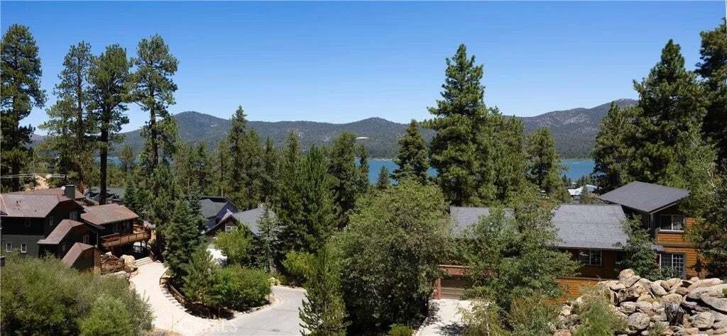 House in Big Bear Lake, California, United States 4 - 18666203