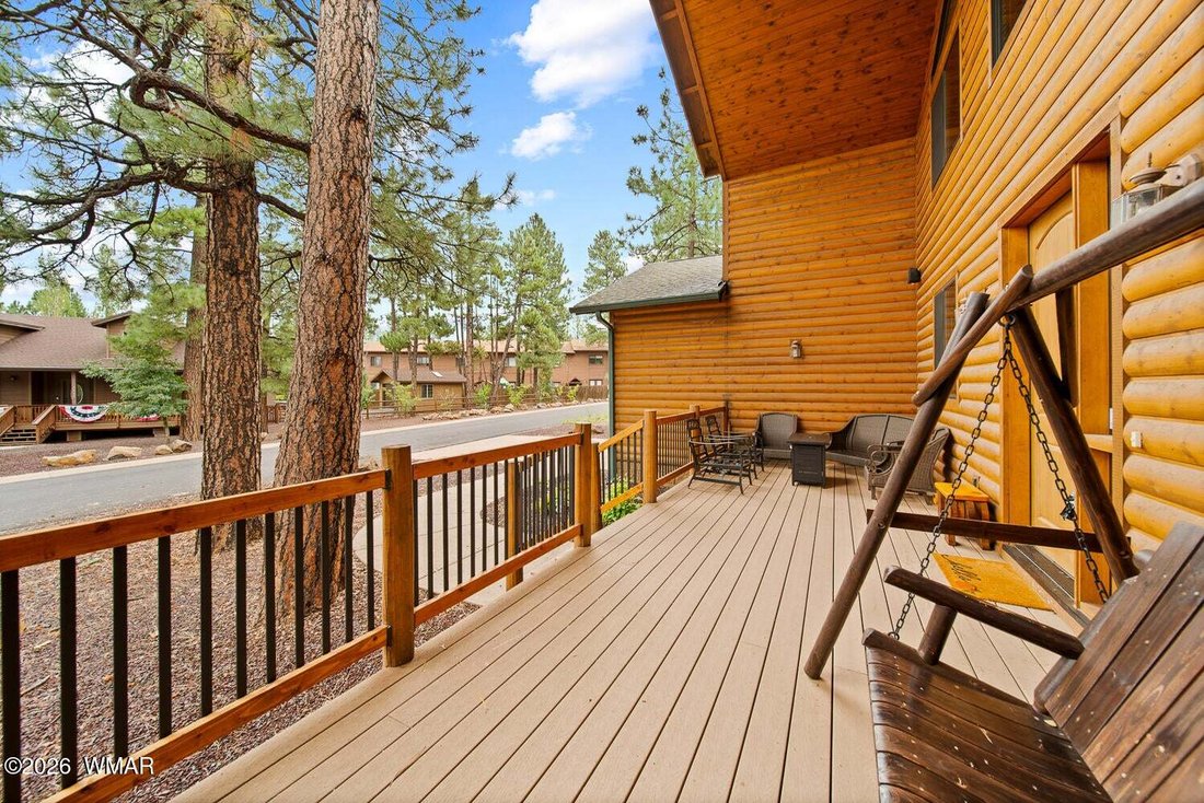 Pinetop, Arizona, United States 5 - 18668750