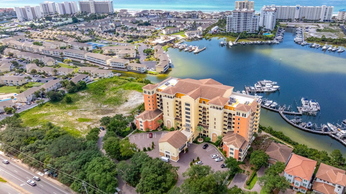 Condo in Destin, Florida, United States 3 - 18659739