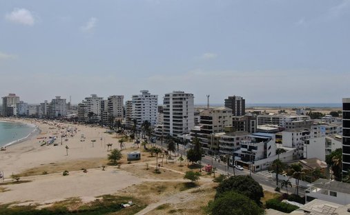 Land in Salinas, Santa Elena, Ecuador 1