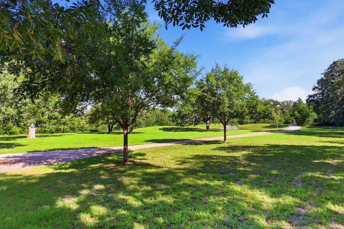 House in Lantana, Texas, United States 2 - 17766848