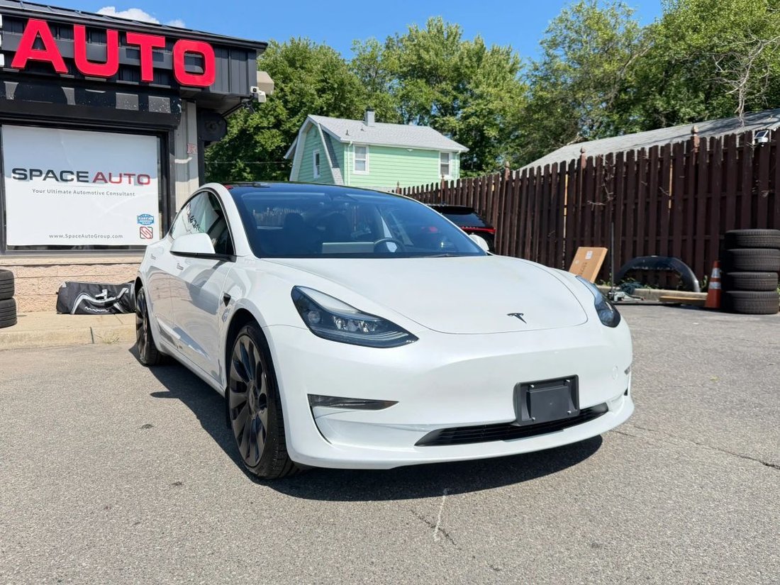 Sedan in East Brunswick, NJ, United States 3 - 18670074