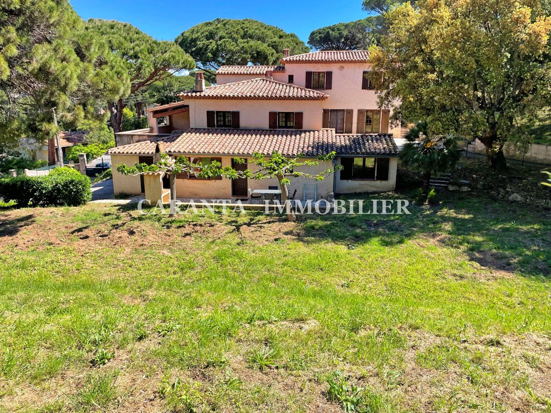 Villa in Nartelle-Noyer-Bellevue-bd des Sardinaux, Sainte-Maxime, France 1 - 16334809