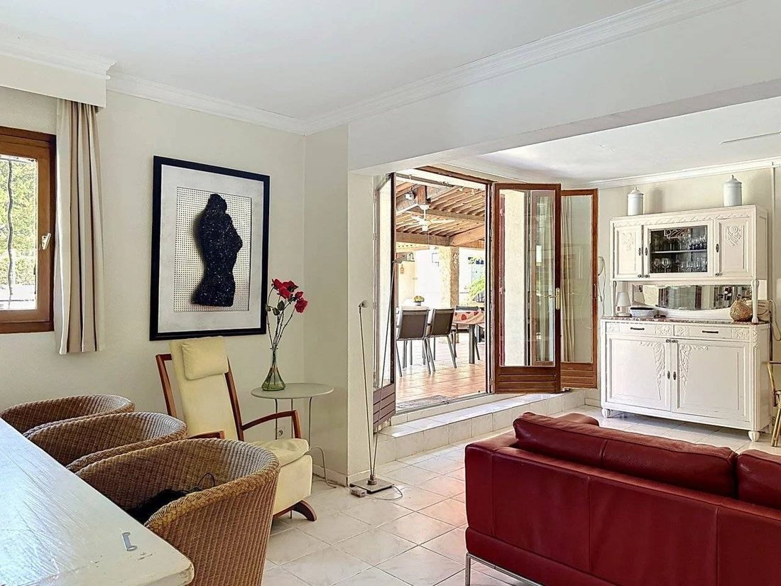 Villa in Carnoules, Provence-Alpes-Côte d'Azur, France 4 - 18295718