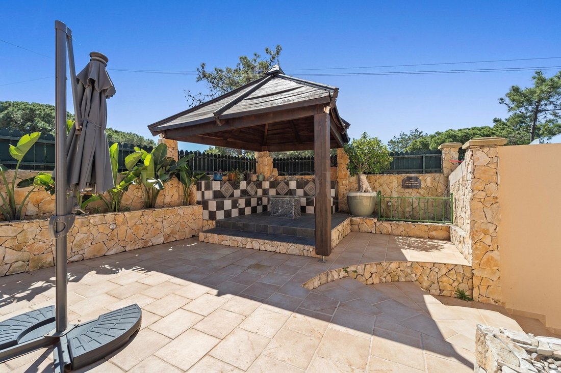 Villa in Olhos de Agua, Algarve, Portugal 2 - 18664635
